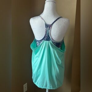 Fabletics Norwalk 2-in-1 Built-in Bra Tank Top Mint Green